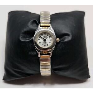 Vintage Cg220L Analog Quartz Women Silver & Gold Tone Watch New Battery W156